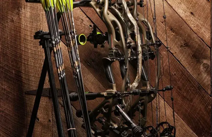 Compound bows and arrows at Twin Cities Gun & Pawn Twin Cities, MN
